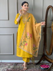 Viscos Chanderi Neck Stone Work Kurti Pant Dupatta Set (Stitched)