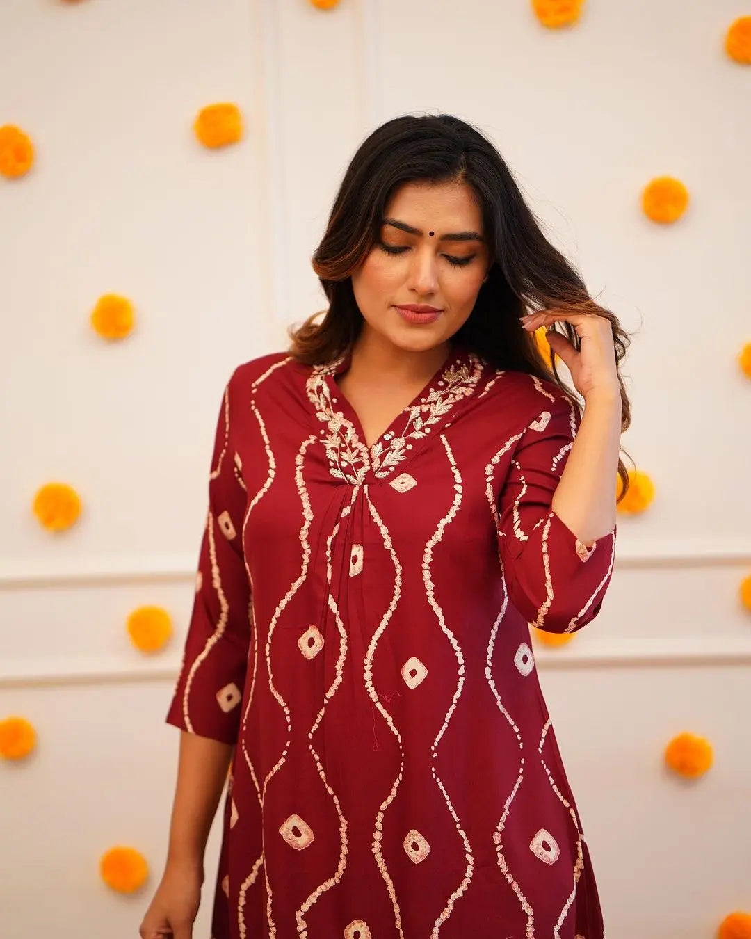 Neckline Thread Work Leheriya Kurti Pant Set (Stitched)