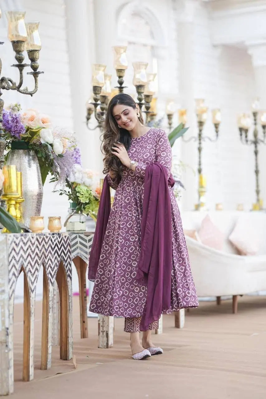 Muslin Batik Print Kurti Pant Dupatta Set
