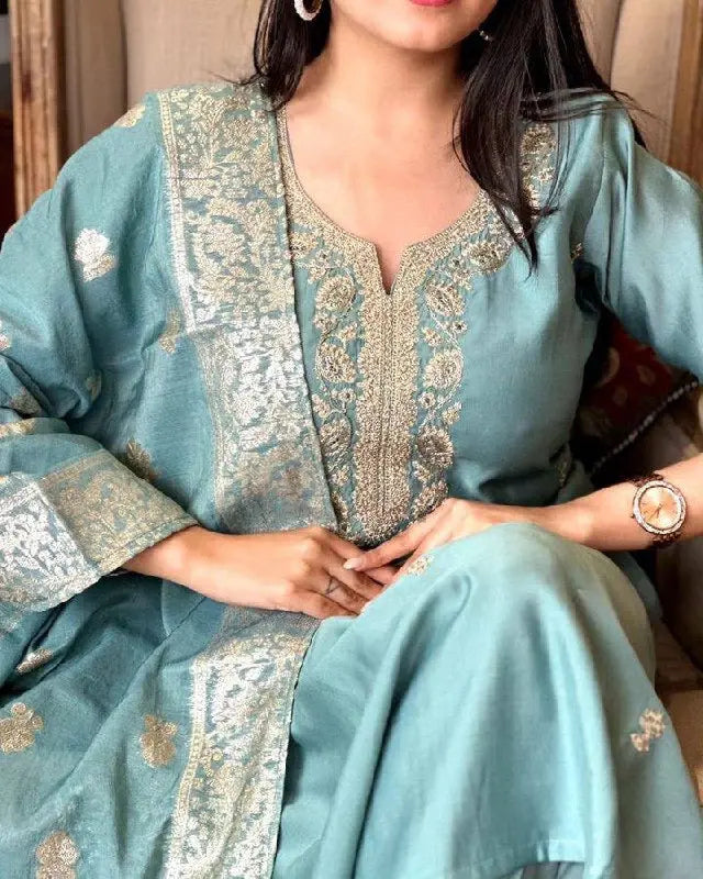 Viscose Chanderi Neck work Kurti Pant Dupatta Set