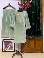 Thread Embroidery work Winter Velvet Suit (Stitched)