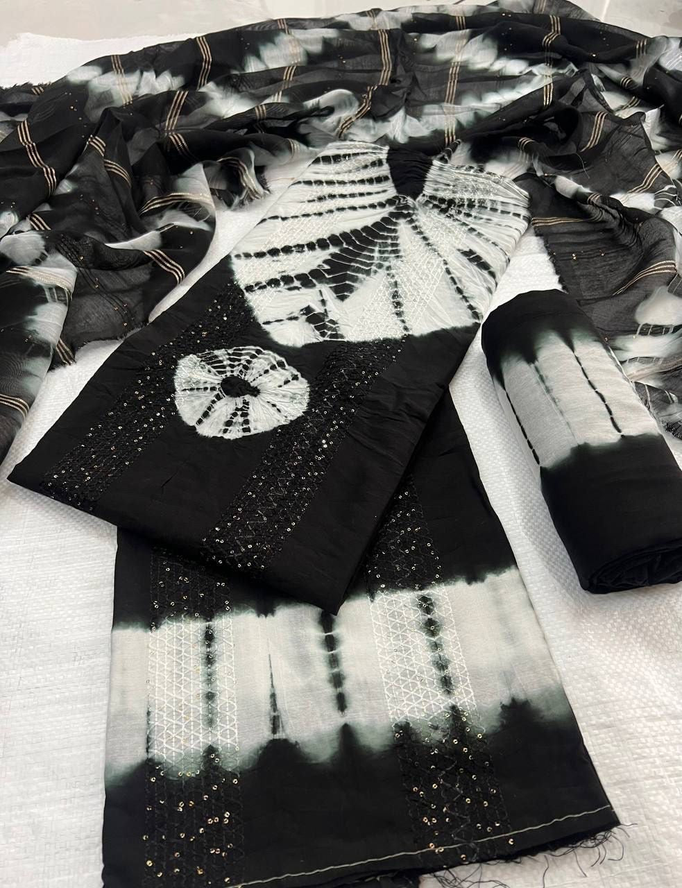 Pure Viscos Cotton Shibori 3 Pc Bandhani Dress Material (Unstitched)