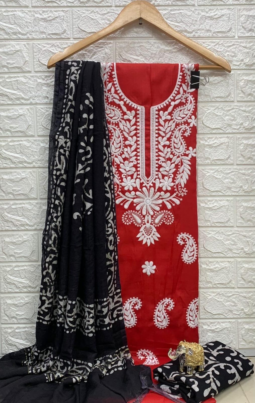 Slub cotton Neckwork with Batik work Dupatta and Salwar Dress Material (Unstitched)