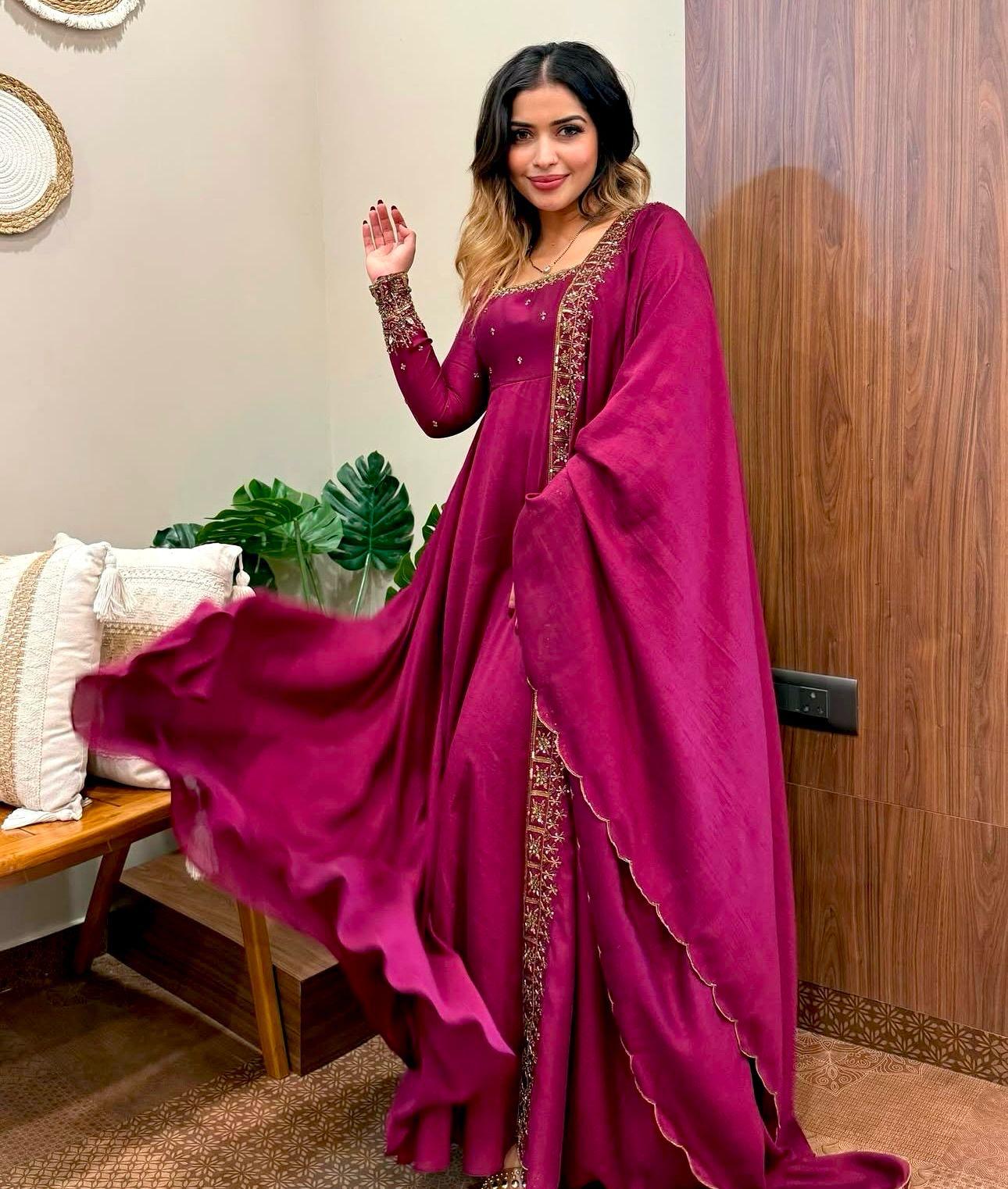 Vachitra Silk Gown Dupatta Set (Ready to Wear)