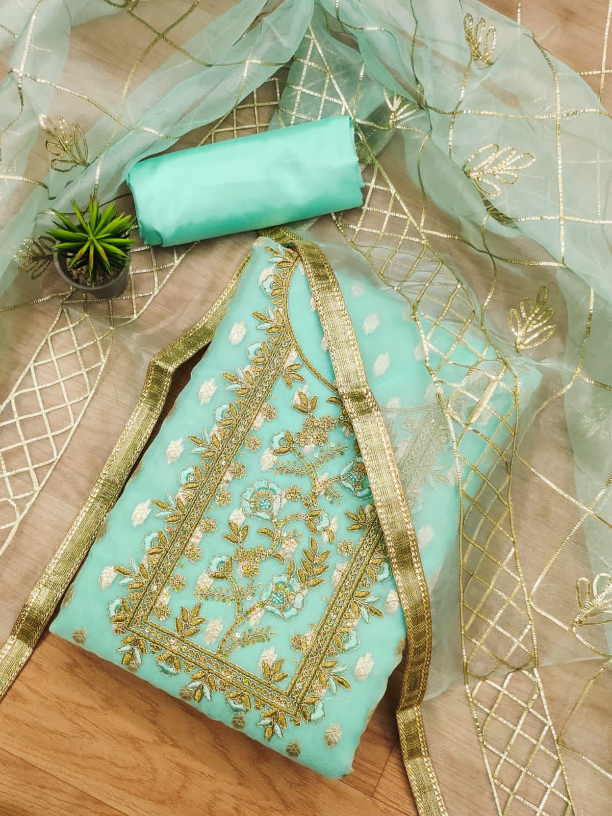 Organza Jeckard Neckwork Women Unstitched Salwar Suit