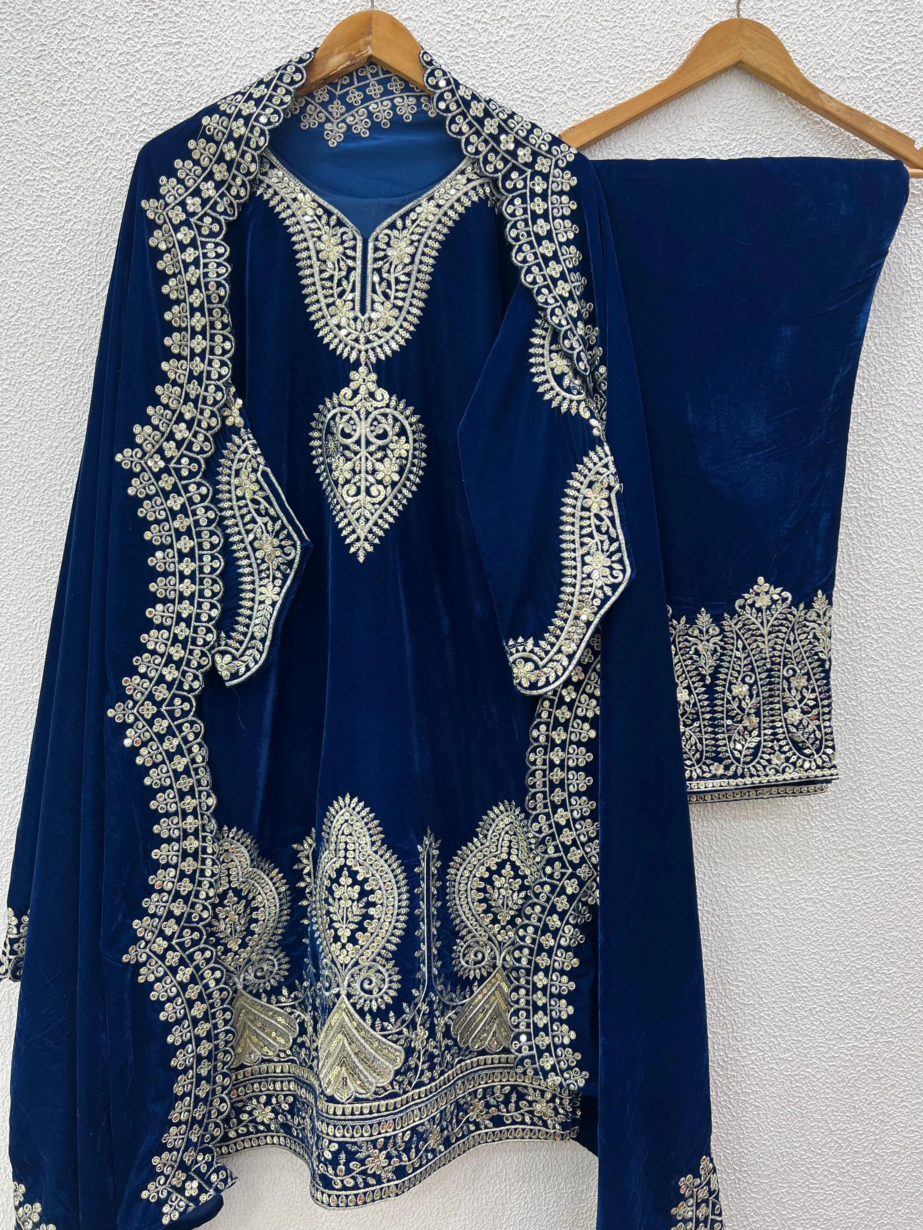 Viscos Seuqence Embroidery Work Designer Velvet Kurti Pant Dupatta Set (Ready to Wear)