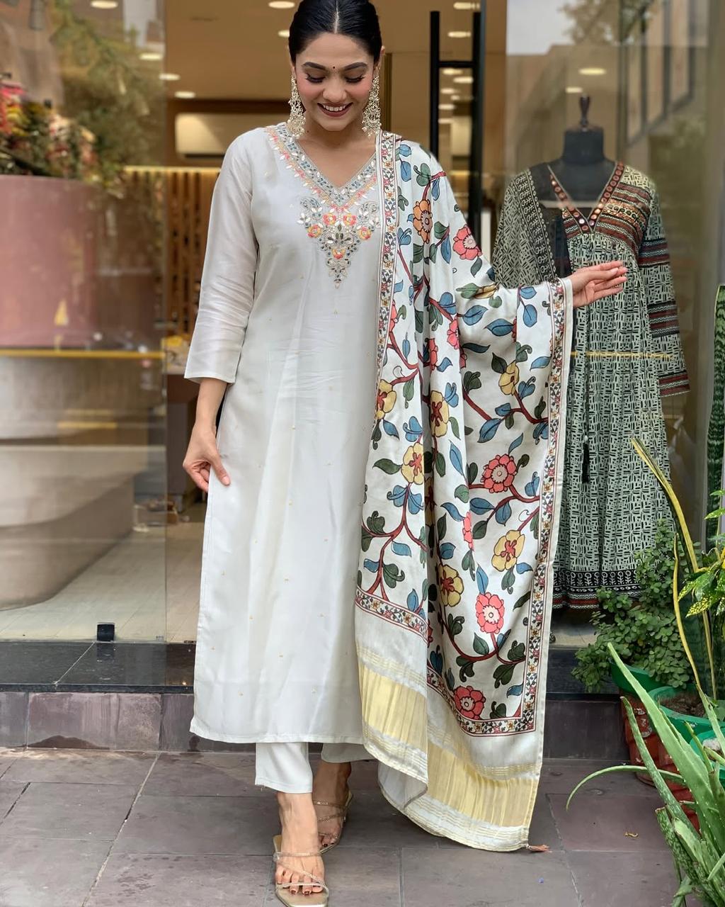 Viscose Chanderi Zari Weaving Neck work Kurti Pant Dupatta Set (Ready to wear)